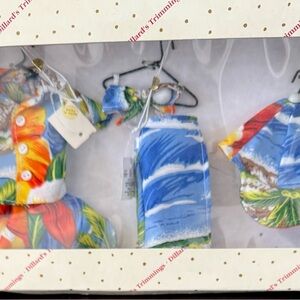 New Dillard's Trimmings Christmas Ornaments, Hawaii Vacation Shirt Beach Outfits